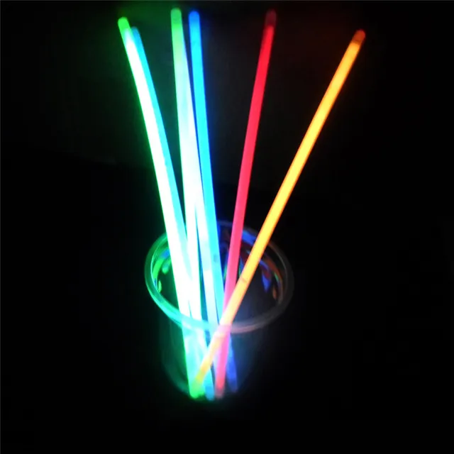 100pcs Premium Glow Sticks Bracelets Neon Light Glowing Party Favors 100pcs Premium Glow Sticks Bracelets Neon Light Glowing Party Favors Rally Raves Lighting Stick Variety Of