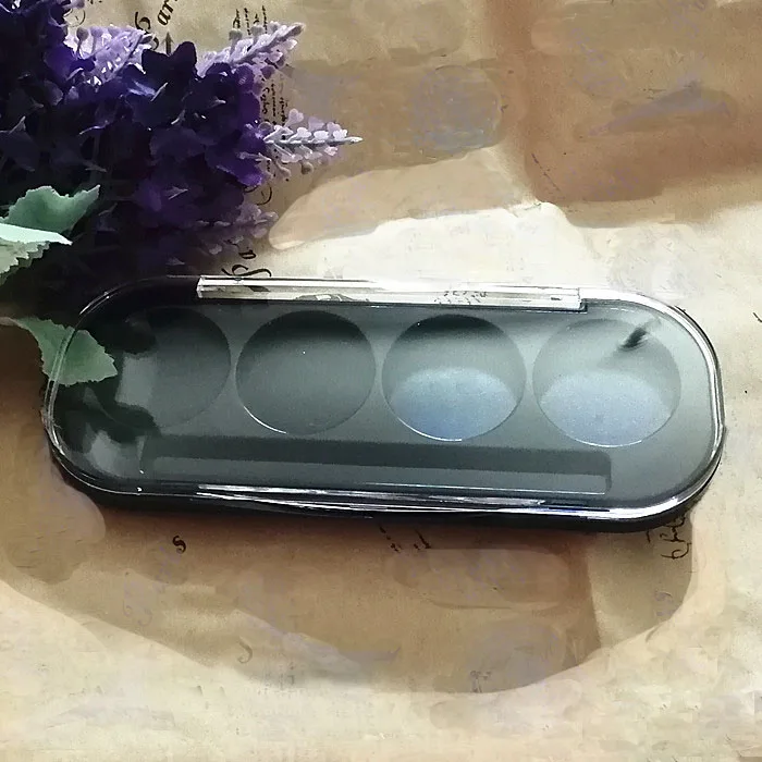 4 Colors Wholesale Makeup Eyeshadow Palette Packaging Rectangle Plastic Cosmetic Tools Empty