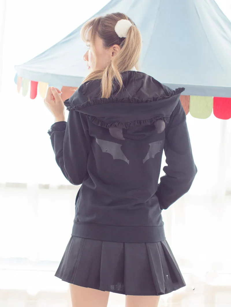Anime Japanese Harajuku Gothic Punk Devil Horn Wing Coat Printing Halloween Sweatshirts Hoodie Anime Japanese Harajuku Gothic Punk Devil Horn Wing Coat Printing Halloween Sweatshirts Hoodie