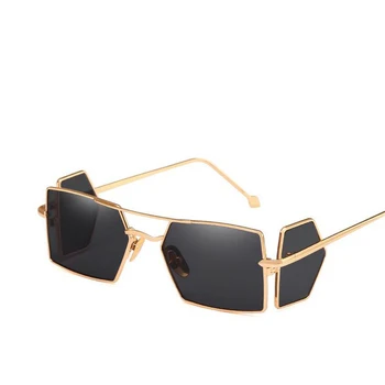

2019 New Fashion Metal Four-Lens Retro Sunglasses Women Men Personality Trend Ocean Piece Anti-UV Sunglasses Unisex