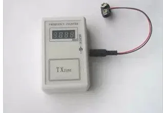 Hand held frequency meter / wireless remote measurement device control test |