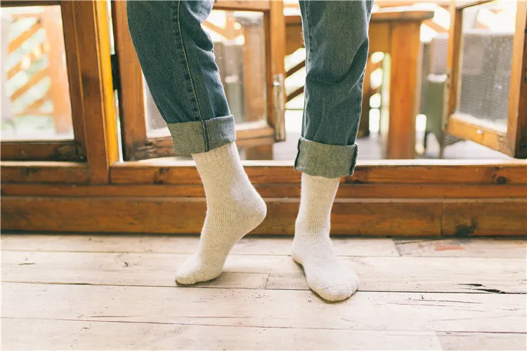 Мужские шерстяные носки, плотные термоноски, мужские зимние теплые мягкие носки, одноцветные удобные высококачественные повседневные мужские носки