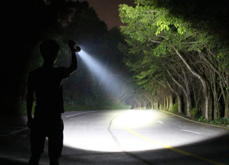 Зеленый фонарь (2011) green lantern. Кольцо красного фонаря. 3 режима 2000lm ручной xm-l перезаряжаемые led 18650 фонарик. Фонарь ok 570 люмен. Green lantern лого.