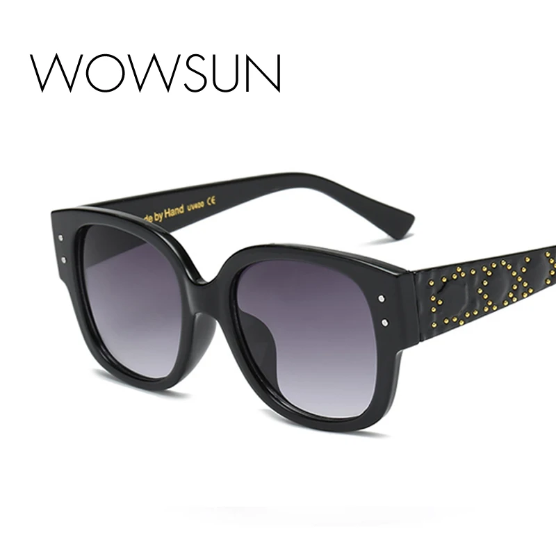 

WOWSUN Fashion Square Lady Sunglasses Brand Designer Large Frame Rivets Sun Glasses Vintage coating mirrored Oculos De sol A895