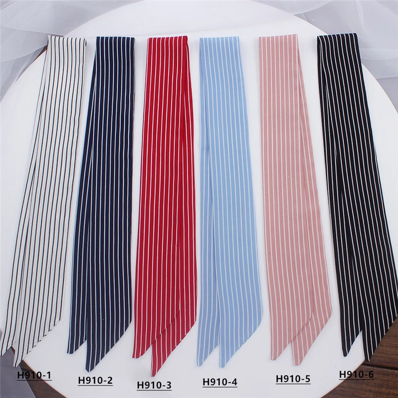 

Horse Plaid Skinny Scarf Women Bag Silk Scarves Fashion Head Scarf Luxury Brand Wrist Towel For Ladies Head Band