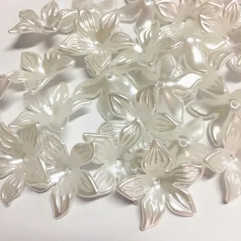 

Acrylic Pearl five petals flower beads for Jewelry making Bridal decoration creamy white accessories hot sale 29mm 45pcs/bag