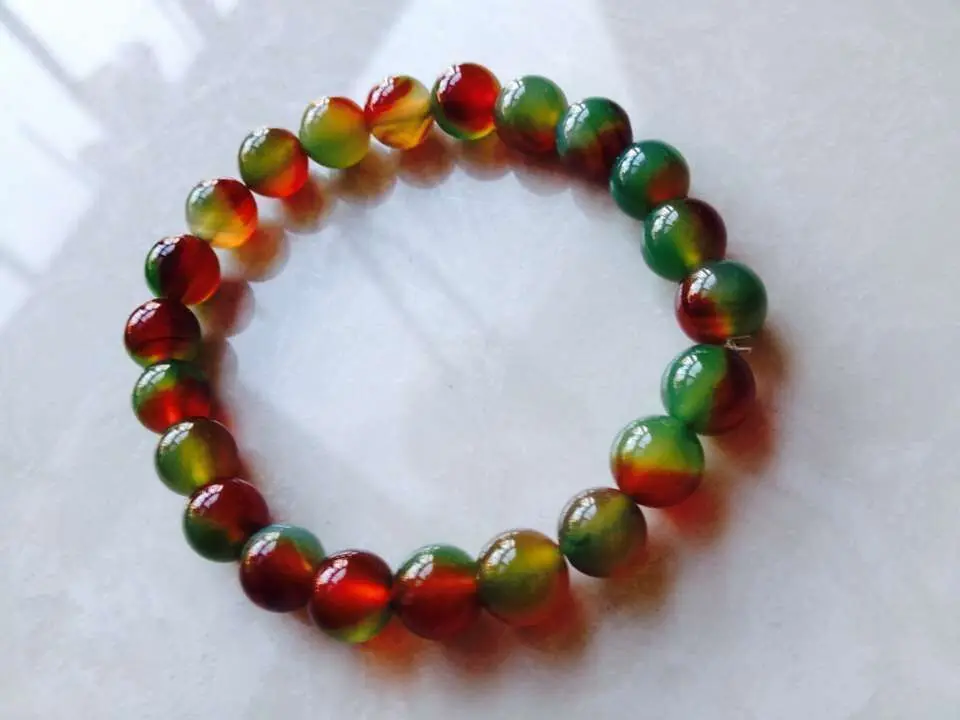 

New 8mm red+green Round Beads stretch Bangle Bracelet 7" 28%