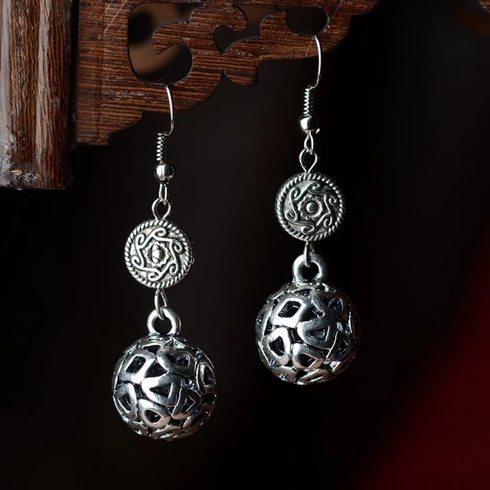 

New women earring wedding gift handmade natural retro ethnic jewelry ball wholesale retail drop earrings accessories D073