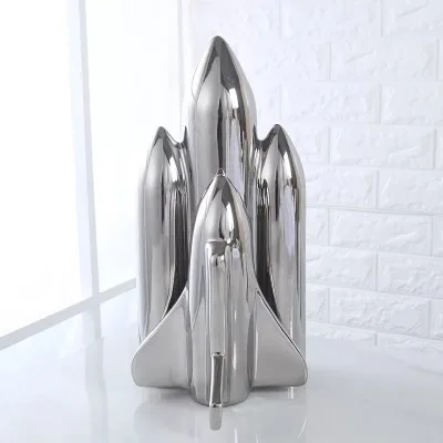 Космический человек скульптура астронавт модная ваза креативная ракета самолет орнамент модель керамический материал статуя космонавта челнок - Цвет: Sliver Rocket