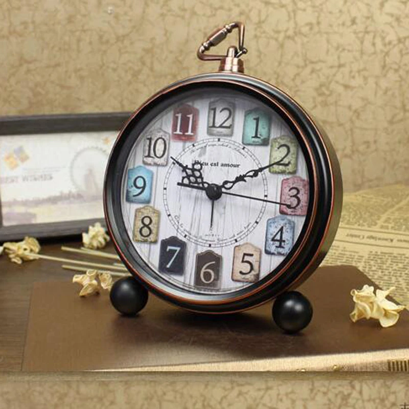 High Grade Vintage Alarm Clock Study Room Desk Table Clock Antique Bedside Wake Up Clock Metal Loud Alarm Desk Clock For Kids