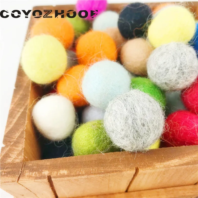 Christmas-Decor-2cm-200Pcs-Wool-Felt-Balls-Colorful-Beads-Pom-Pom-Felt-Balls-Jewelry-Assorted-Beads