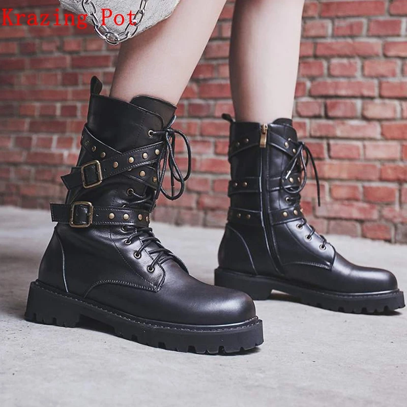 

Krazing Pot hot selling natural cow leather low heels punk rock boots streetwear beauty buckle rivets luxury mid-calf boots L03