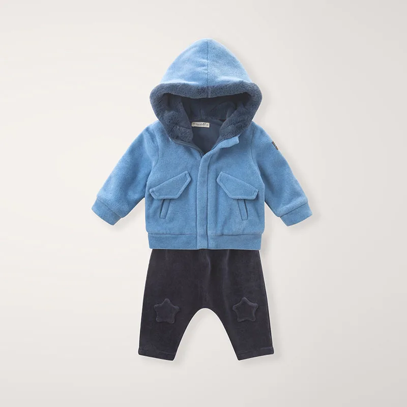 DB5975_0058_6Y3A4788