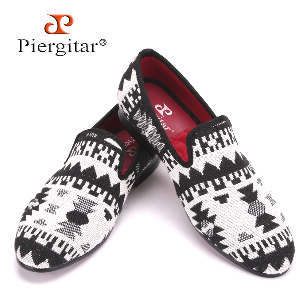 New black and white cotton fabric splicing men loafers retro style winter men smoking slippers fashion plus size male's flat