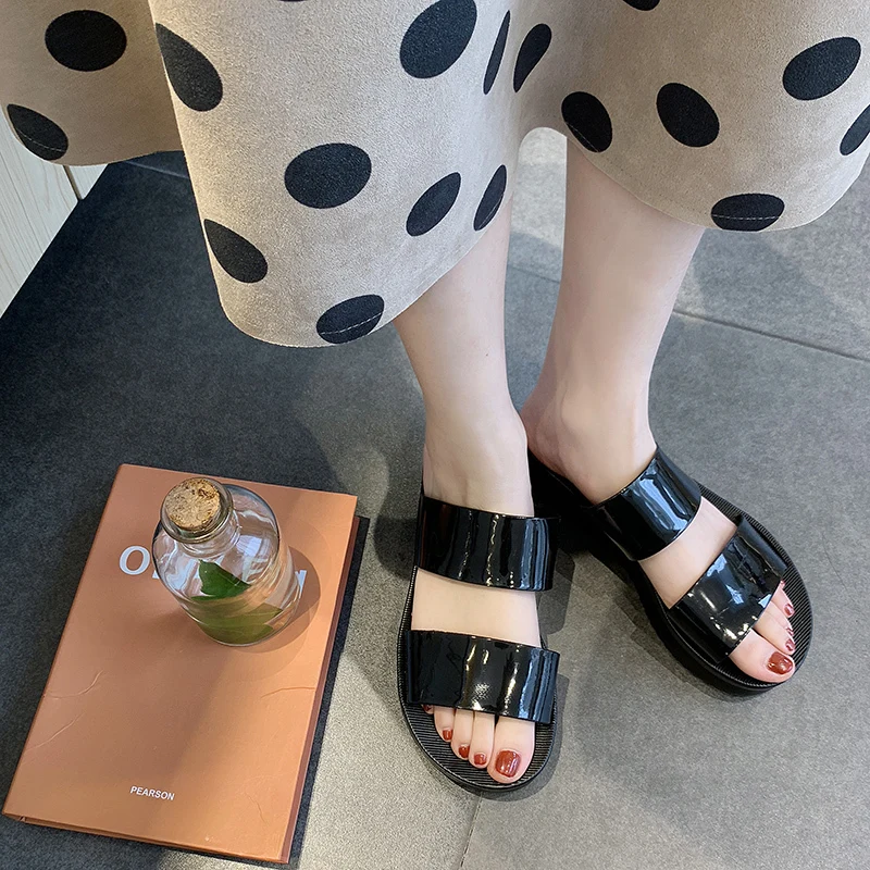 

SAILING LU Women Shoes Solid Casual Slippers Summer 2019 Comfortable Platform Flats Female Leisure Daily Outside Slides XWT1618