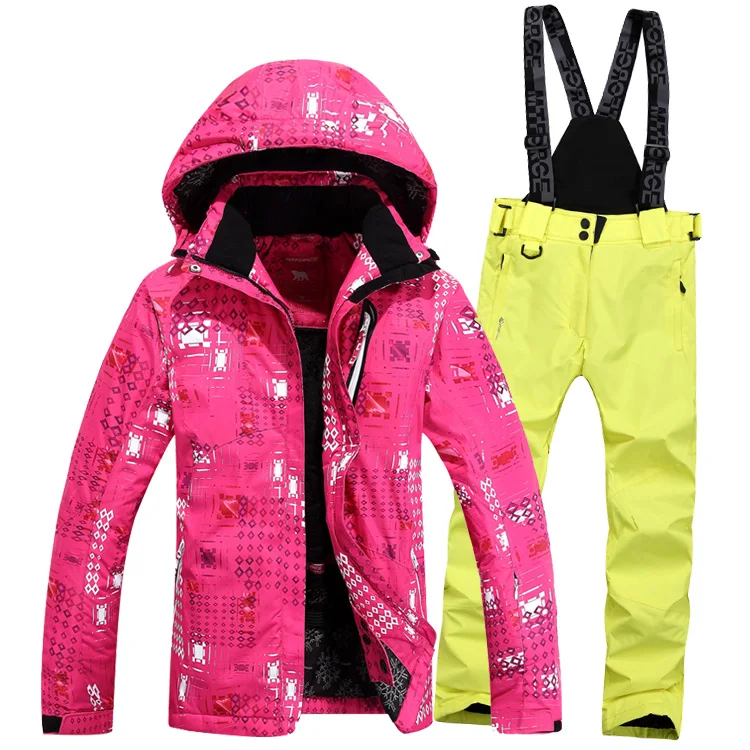 Mtforce одежда. 1418 горнолыжная куртка мтфорсе женская. Mtforce одежда. Спортивная парка женская mtforce. Mtforce куртка горнолыжная женская.