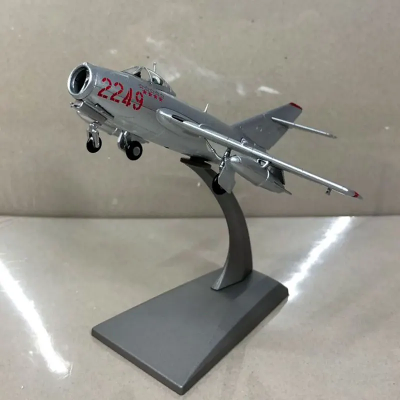 WLTK 1/72 масштаб военная модель игрушки Mikoyan MiG-15 истребитель литой металлический самолет модель игрушки для сбора, подарка, украшения