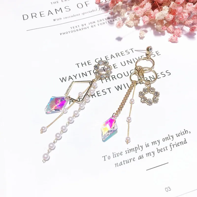

Simple Pearl Cross Tassel Asymmetric Earrings