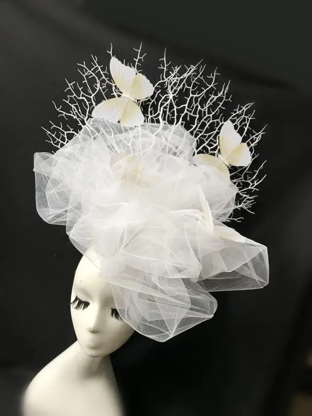 

Creative bride makeup modelling, department during the butterfly exaggerated the bird 's nest branch yarn performance tire