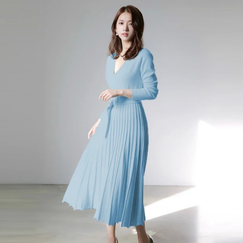 

New Fashion Women Knitted Pleated Dress Fall Winter Long Sleeve Sweater Sukienki Casual Sexy V Neck Party Long Dress Vestidos