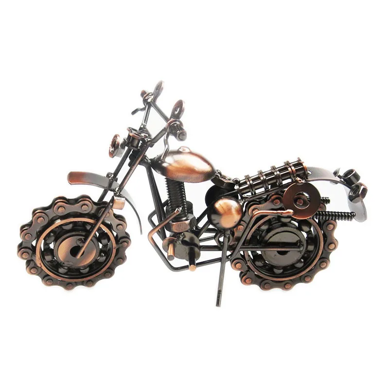 Koop Creatieve Archaize Iron Motor Model Slip Te Roesten Modellering Moderne Handwerk Gift Desktop Plaats Sieren Woondecoratie