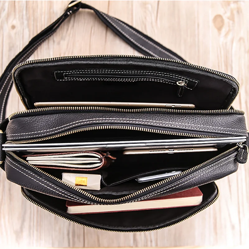 AETOO Men's shoulder bag, leather casual horizontal bag, large capacity cowhide male oblique cross bag