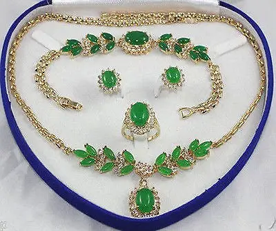 

Fine real 18KGP Fashion Cubic Zirconia Trendy Jewelry %Exquisite green jade Necklace Bracelet Ring Earring Set