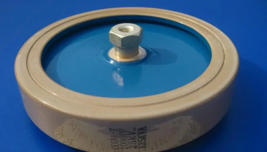 Round ceramics Porcelain high frequency machine new original high voltage CCG81-7 1000PF 25KV 125KVA Round ceramics Porcelain high frequency machine new original high voltage CCG81-7 1000PF 25KV 125KVA