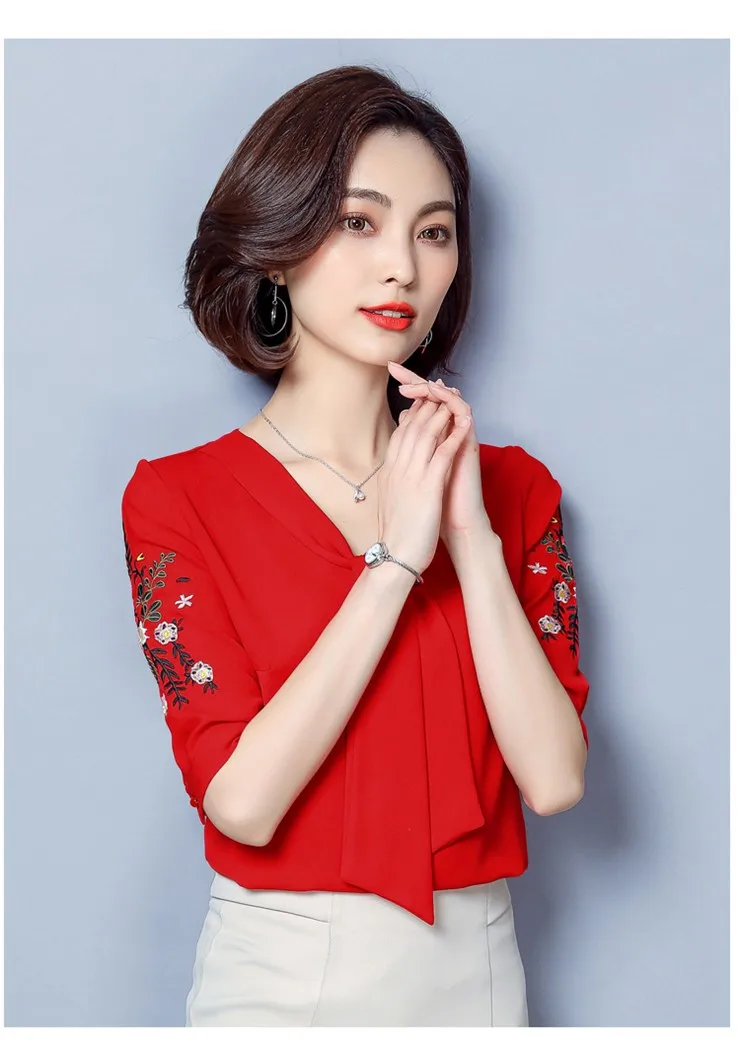 2018 New Arrival Lady Blouse Summer Fashion Shirts Floral Embroidered Tops Plus Size Short Sleeve Office Chiffon Blusas Feminina (5)