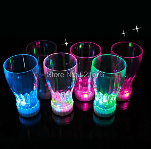 5pcs-lot-2015-New-plastic-cups-led-glowing-party-glasses-supplies-plastic-twinkling-led-party-lights (3)