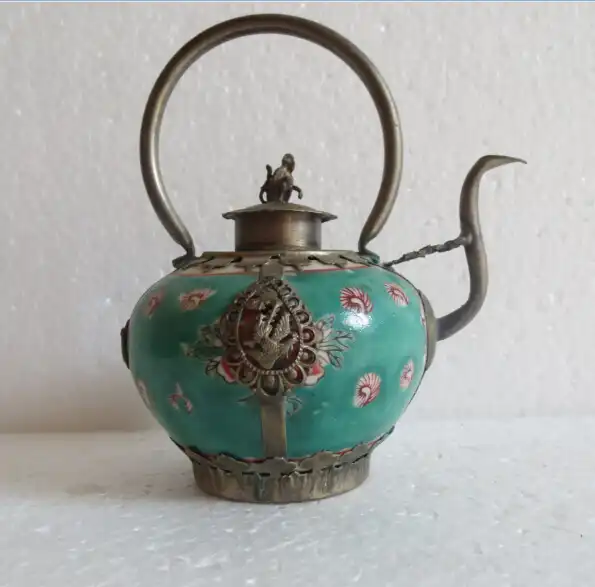 Металлические Ремесла коллекционные Украшенные старый ручной работы зеленый фарфоровый чайник крышка с обезьяной чайник