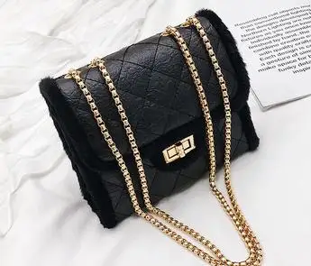

2018 new fashion casual woven wild chain shoulder slung small square bag.