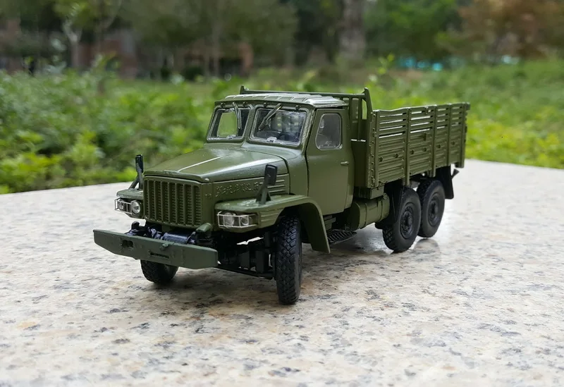 Сплав модель подарок 1:43 Масштаб Dongfeng EQ240 внедорожник военный грузовик литья под давлением игрушка модель для коллекции, украшения