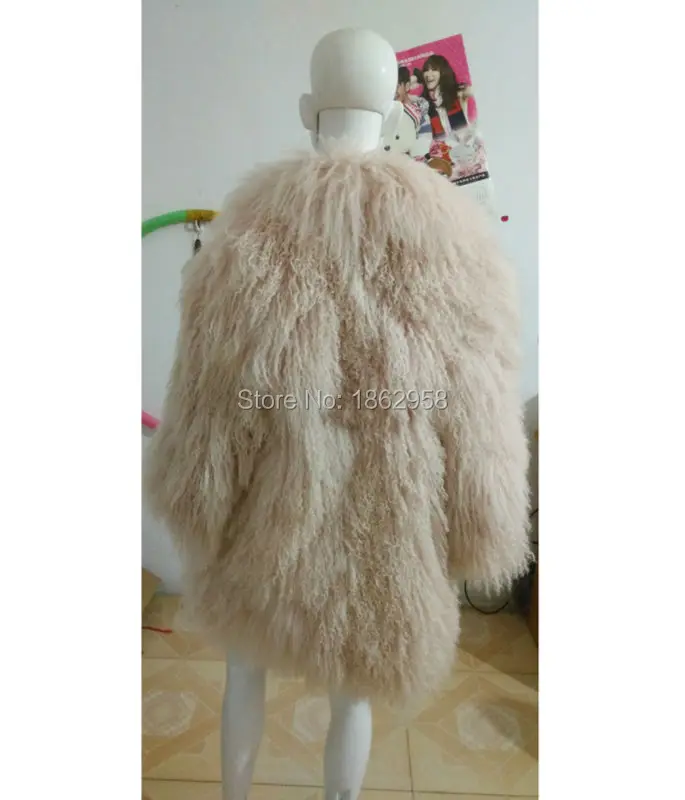 SANDRAFUR-069-01 (1)