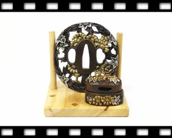 

TFK050 SAMURAI KATANA BLOSSOM TSUBA FUCHI KASHIRA KATANA FITTINGS FOR DIY