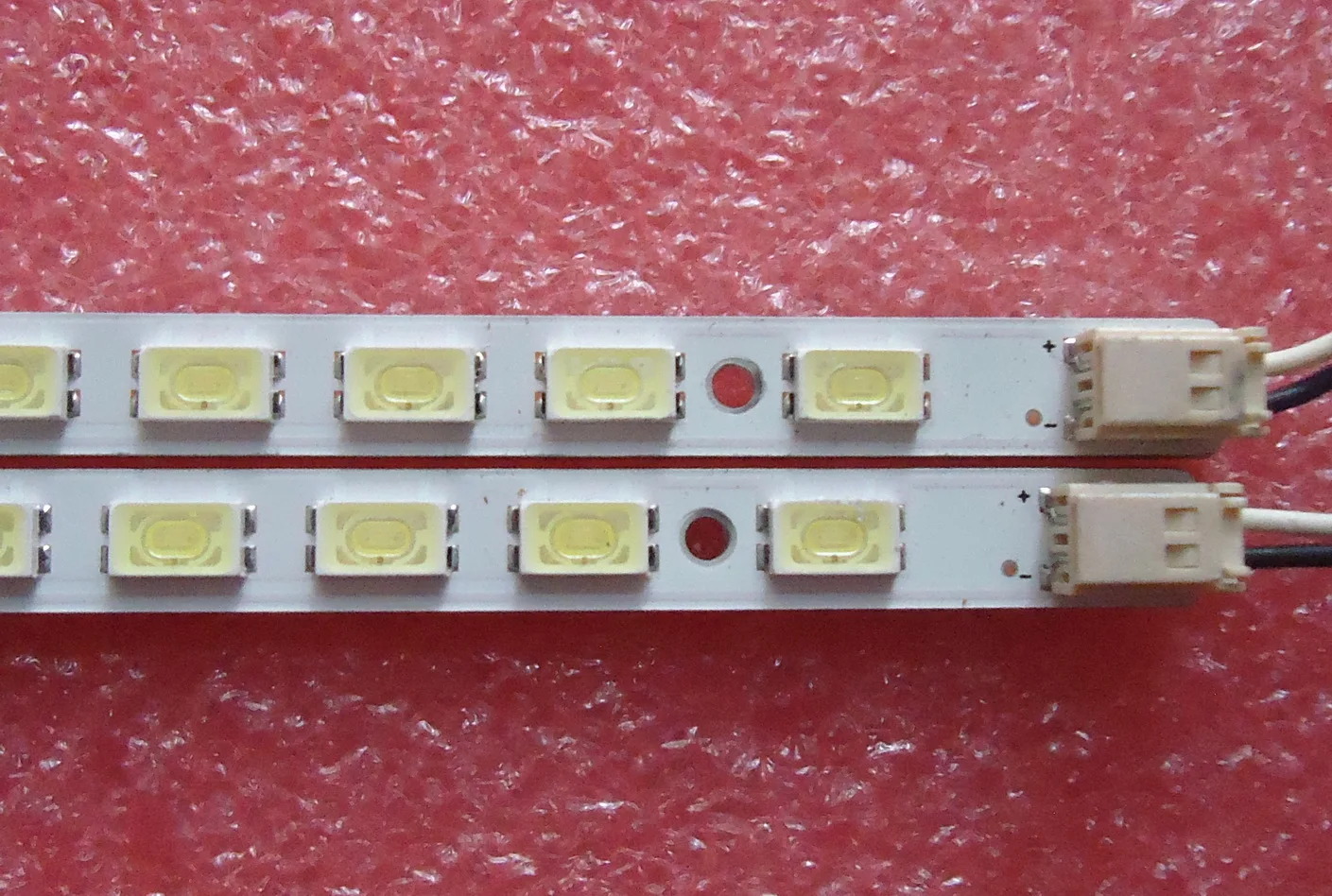 

FOR SONY LTY460HM02 Article lamp LJ64-02420A LJ64-02421A STS460A09-60LED-REV.6 1piece=60LED 518MM