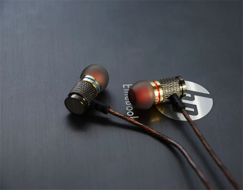 Original_KZ_ED2_HIFI_Earphones_Heavy_Bass_Earbuds_In-ear_music_hd_earphone_for_Smart_phone_One_plus_xiaomi (12)