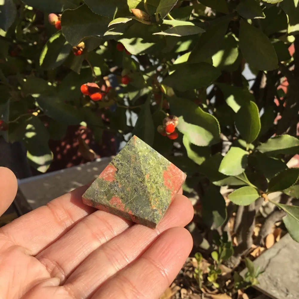 Оптовая продажа натуральный камень унакит Rock crystal исцеляющая Пирамида|Камни| |