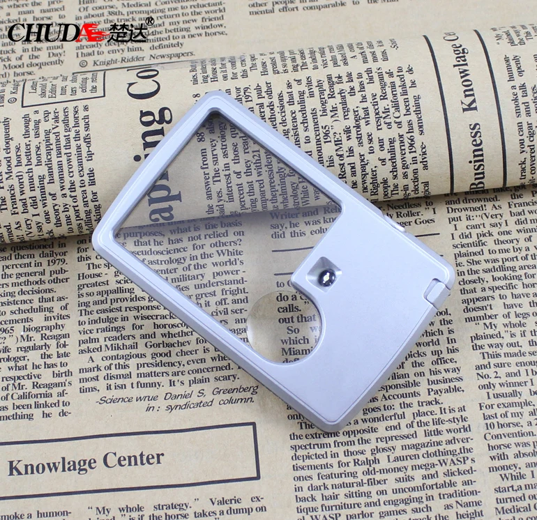 

CHUDA Credit Card 3x 6x Shaped Illuminated Magnifier