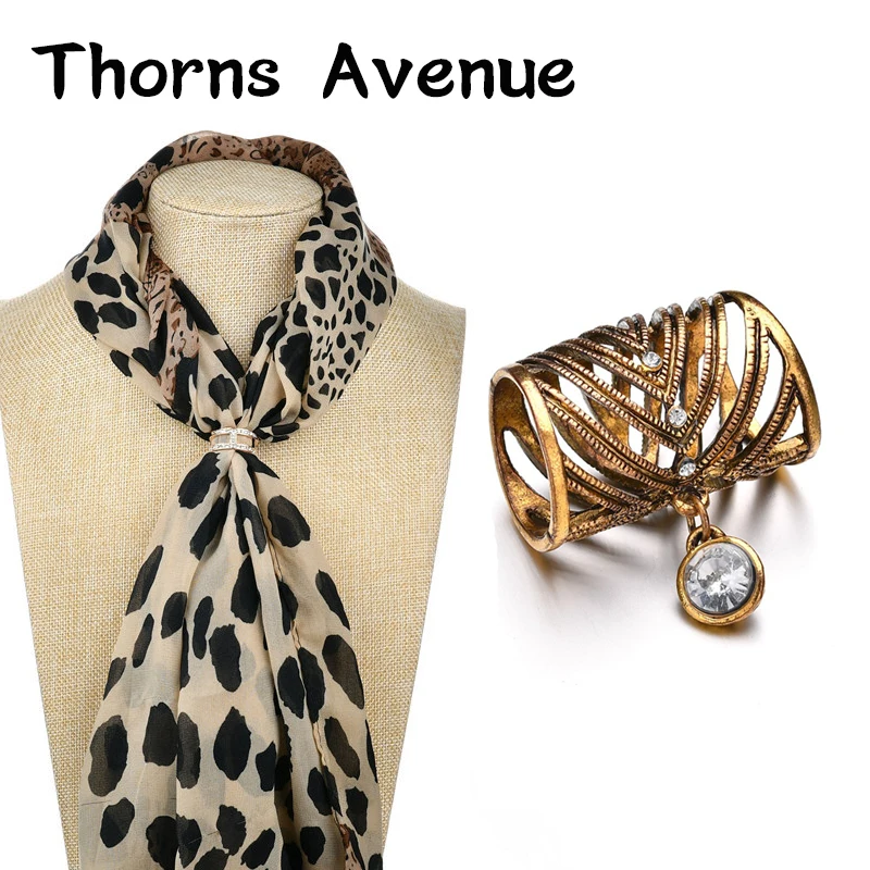 

New Fashion Flower Heart Crystal Simulated-pearl Silk Scarf Shawl Brooches Vintage Bohemian Ring Clips Shawl Buckle For Women