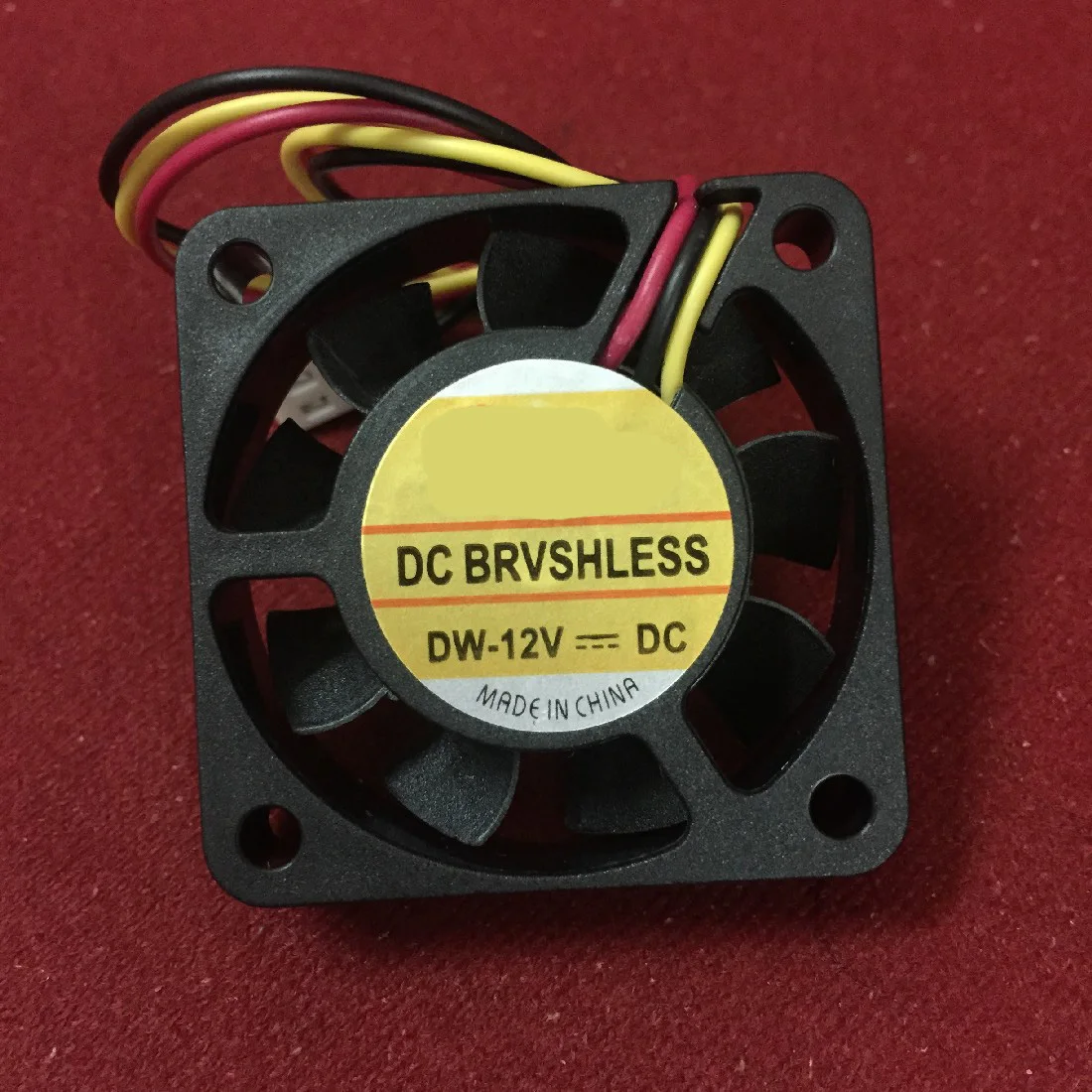 

NOYOKERE 100% 40x40x10mm 3Pin 12V Case Computer Cooler Cooling Fan PC Black Computer radiator computer fan Heat sink