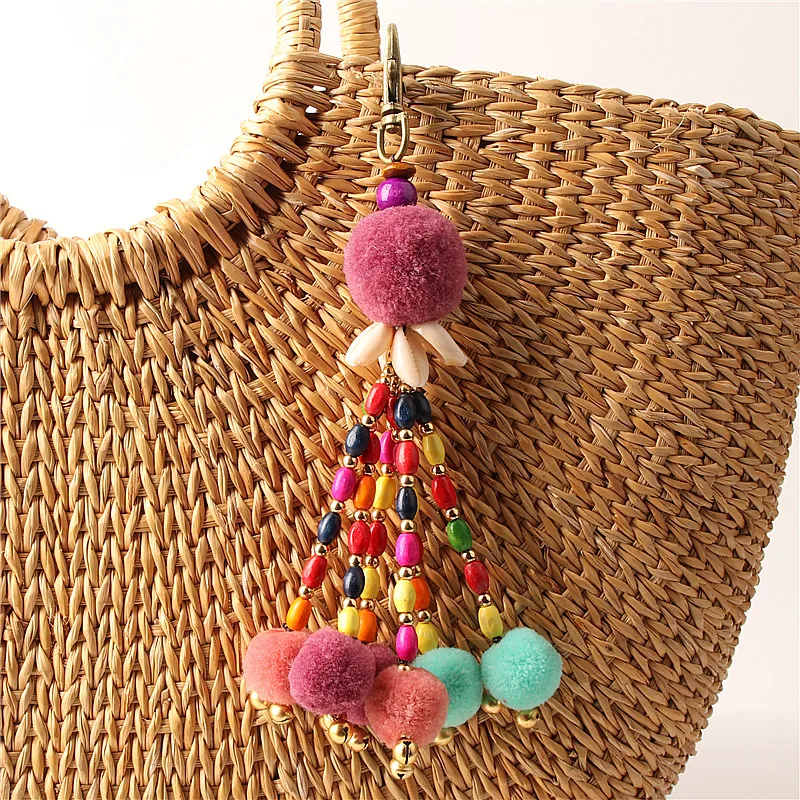 

1Pc Boho Style Summer Beach Shell Keychain Colorful Pompom Keyring For Women Bag Hanging Wooden Bead Accessories