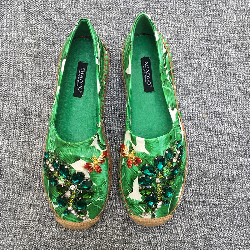 

2018 women genuine leather Banana print rhinestone casual shoes flat fisherman shoes loafers