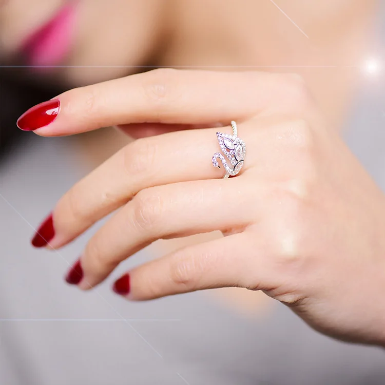 4263033122_2134633890