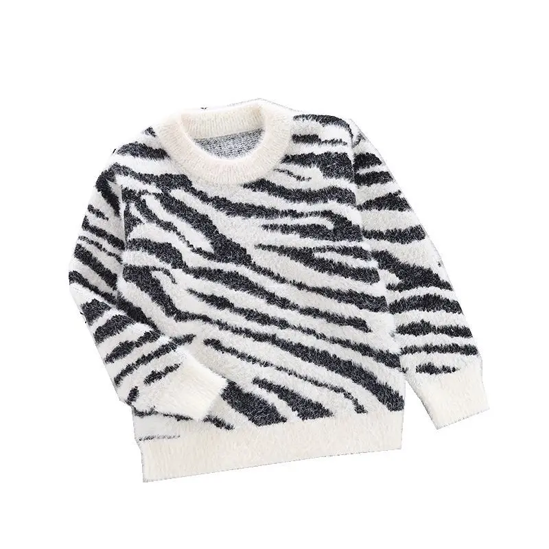 

Children's and Girls' Knitted Shirts Winter Long Sleeved Children's Turtleneck Sweaters