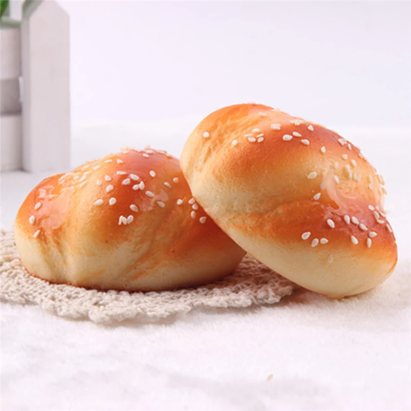 

1PCS Simulation Cute Kawaii Squishy Buns Bread 8cm x7cm Kids Funny Kitchen Toys