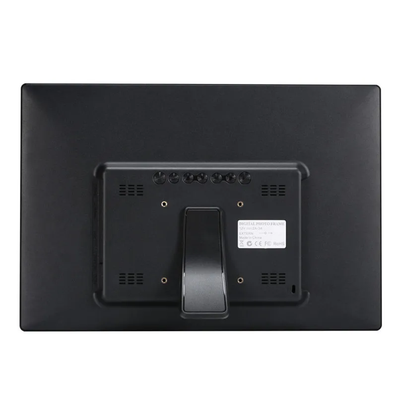 70im-76085