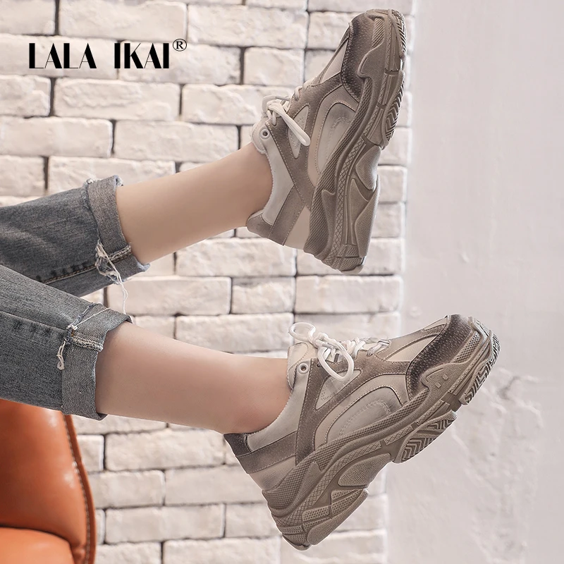 

LALA IKAI Women Winter Casual Platform Shoes Lace-up Cross-tied Velvet Ladies Warm Sneakers Zapatos Mujer 014A3289-4