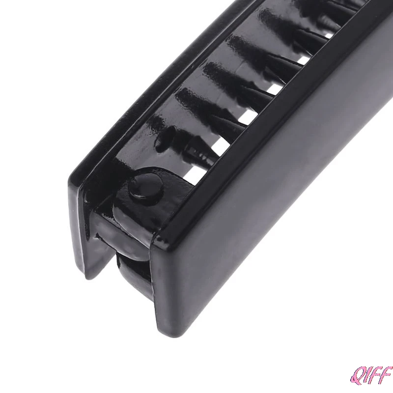 Рисунок 5 - пластиковые заколки для волос