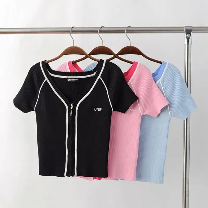 Women V-neck Short Sleeves Sweaters Streetwear Summer Zipper Knitted Cardigans Crop Tops Women Skinny Sweaters Unif